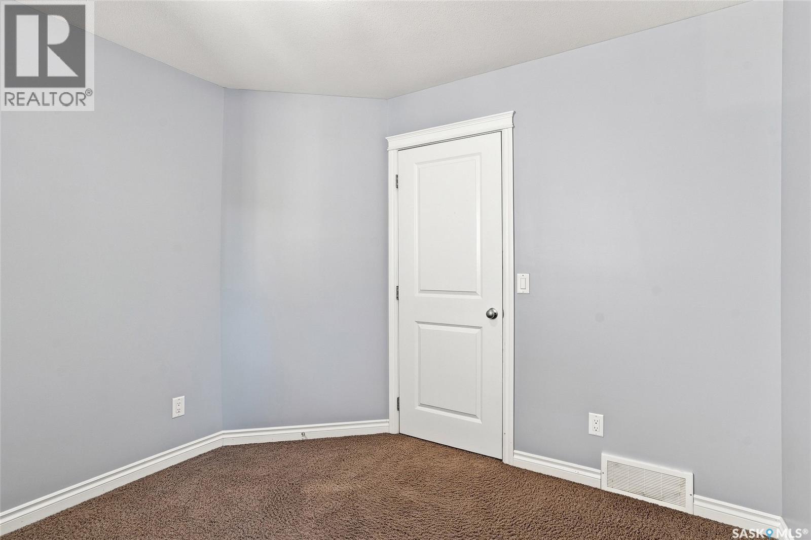 318 Lucyk Crescent, Saskatoon, Saskatchewan  S7W 0E8 - Photo 23 - SK046256