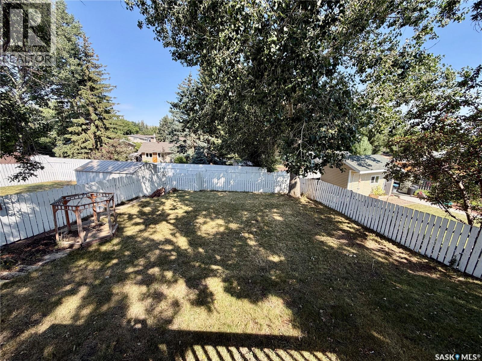 97 Burke Crescent, Swift Current, Saskatchewan  S9H 4E4 - Photo 18 - SK046255