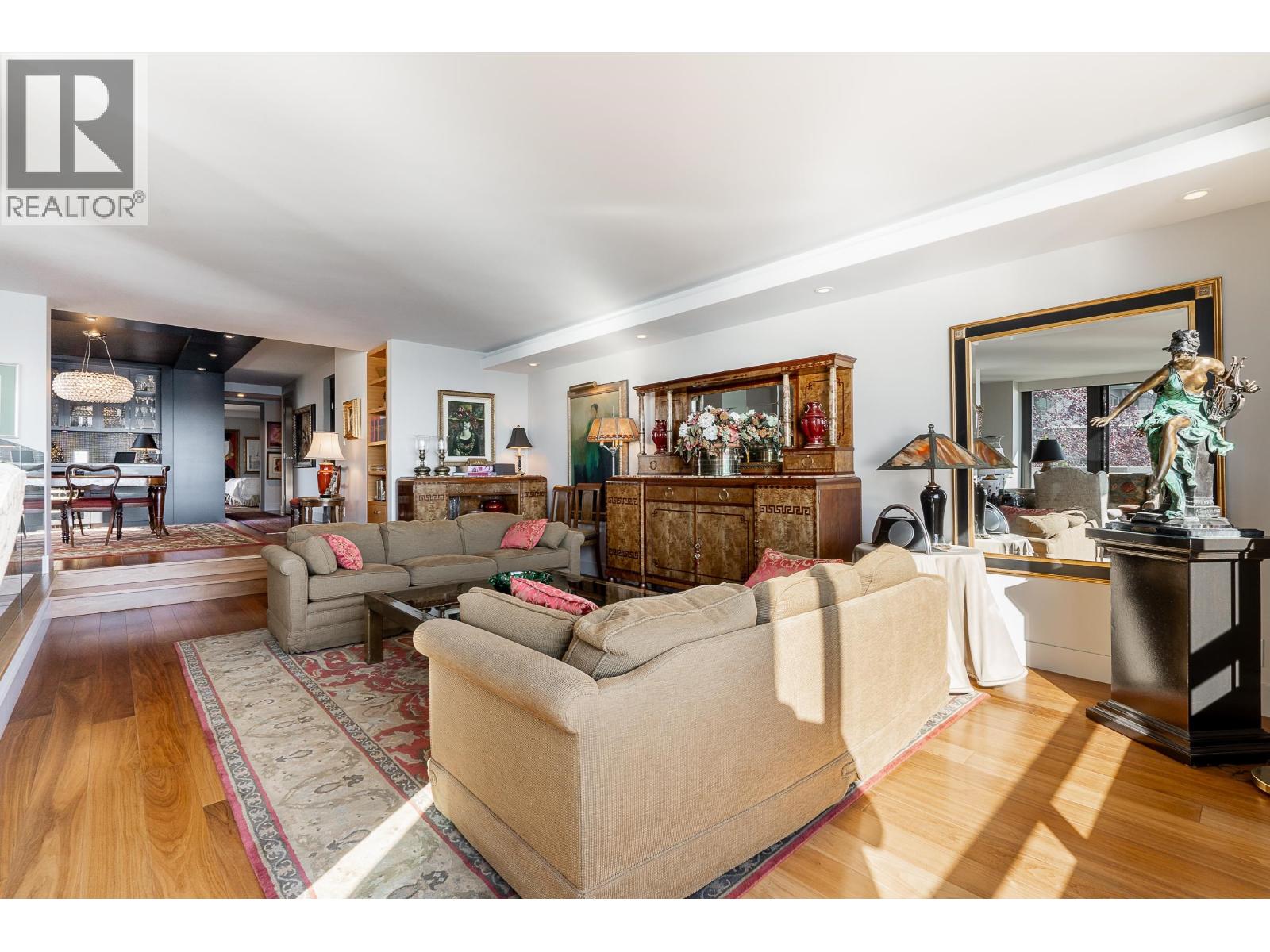 301 1930 Bellevue Avenue, West Vancouver, British Columbia V7V 1B5 - Photo 10 - R3157588