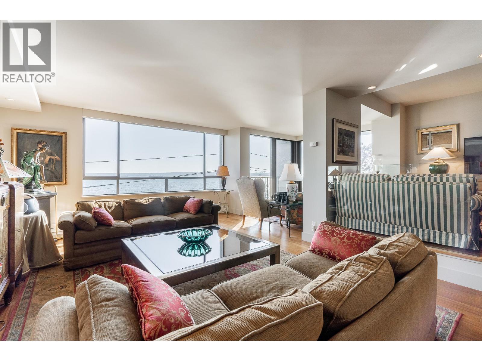 301 1930 Bellevue Avenue, West Vancouver, British Columbia V7V 1B5 - Photo 12 - R3157588