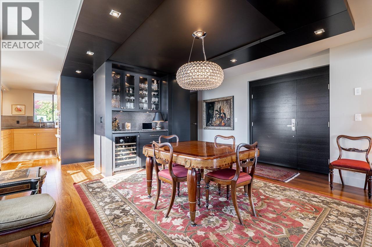 301 1930 Bellevue Avenue, West Vancouver, British Columbia V7V 1B5 - Photo 3 - R3157588