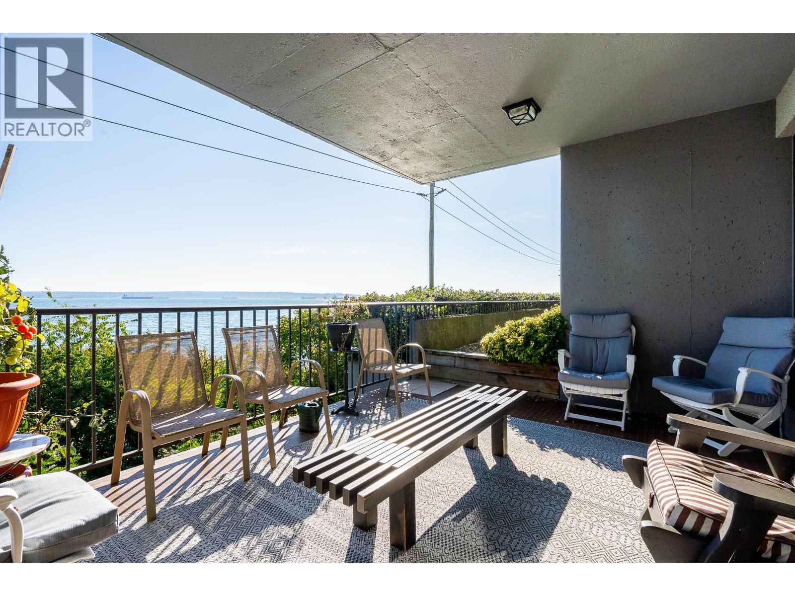 301 1930 Bellevue Avenue, West Vancouver, British Columbia V7V 1B5 - Photo 37 - R3157588