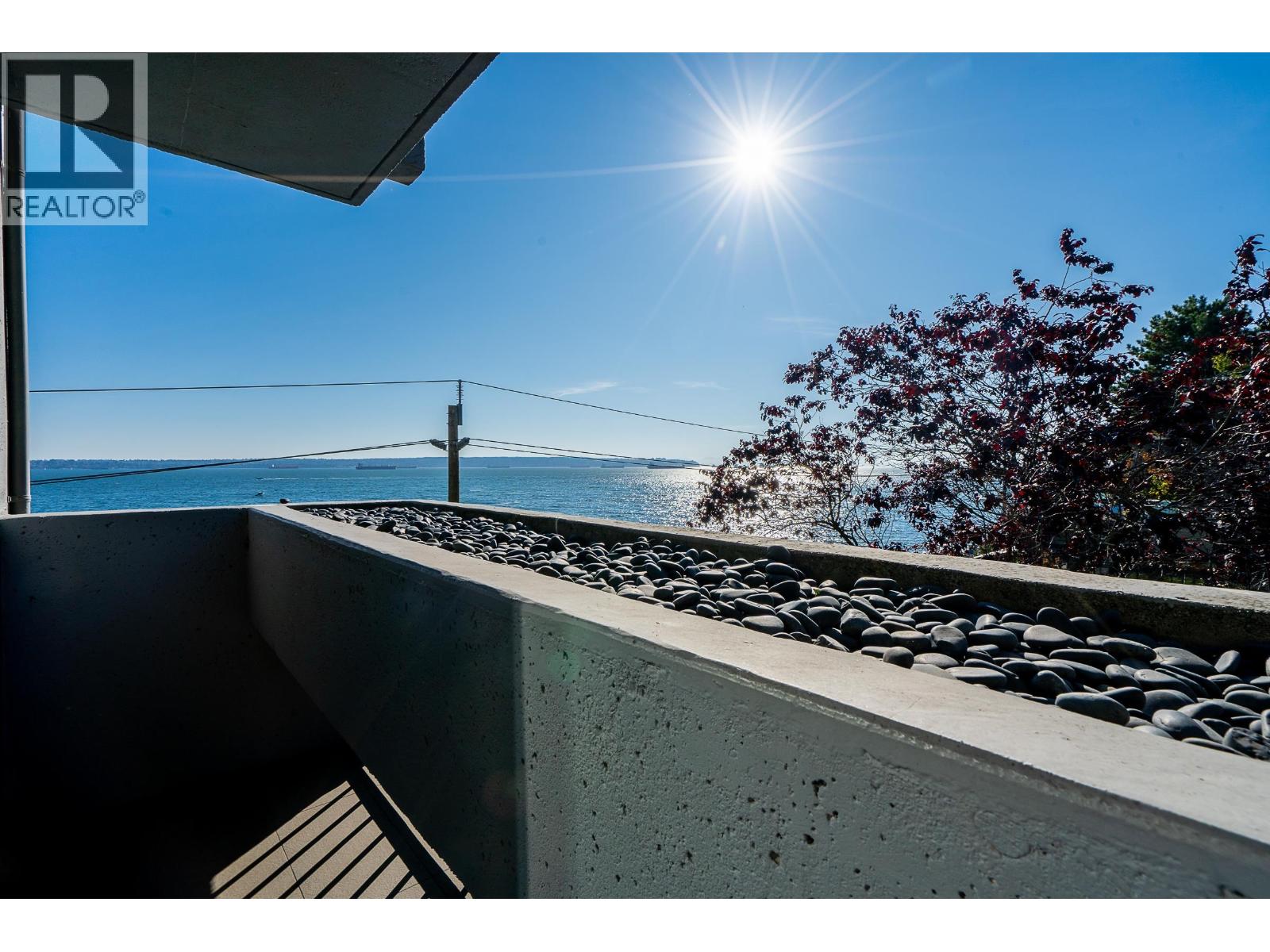 301 1930 Bellevue Avenue, West Vancouver, British Columbia V7V 1B5 - Photo 23 - R3157588