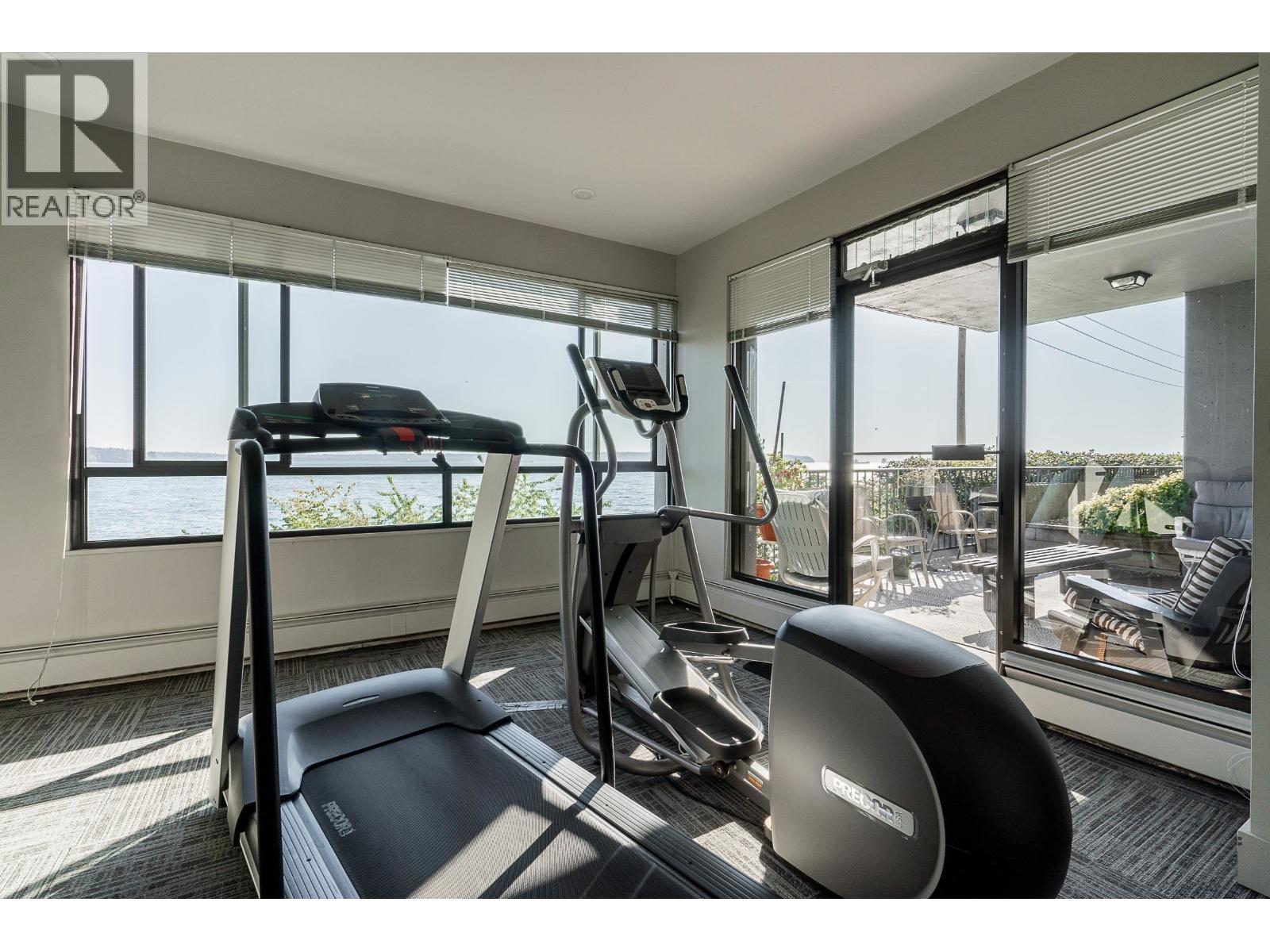 301 1930 Bellevue Avenue, West Vancouver, British Columbia V7V 1B5 - Photo 36 - R3157588