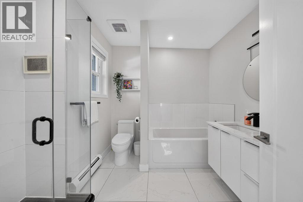 7749 Lee Street, Burnaby, British Columbia V3N 4B9 - Photo 28 - R3157732
