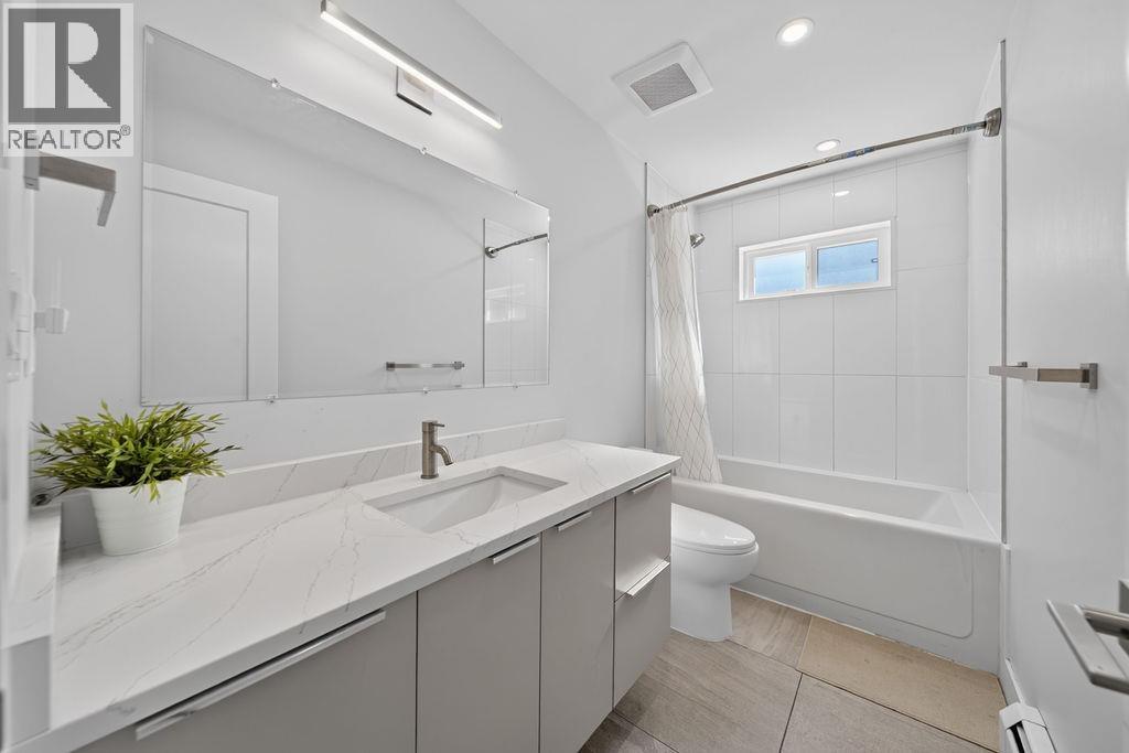 7749 Lee Street, Burnaby, British Columbia V3N 4B9 - Photo 29 - R3157732