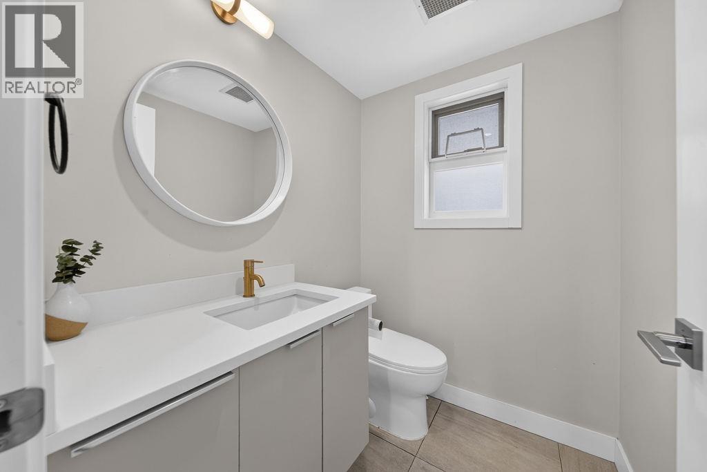7749 Lee Street, Burnaby, British Columbia V3N 4B9 - Photo 31 - R3157732