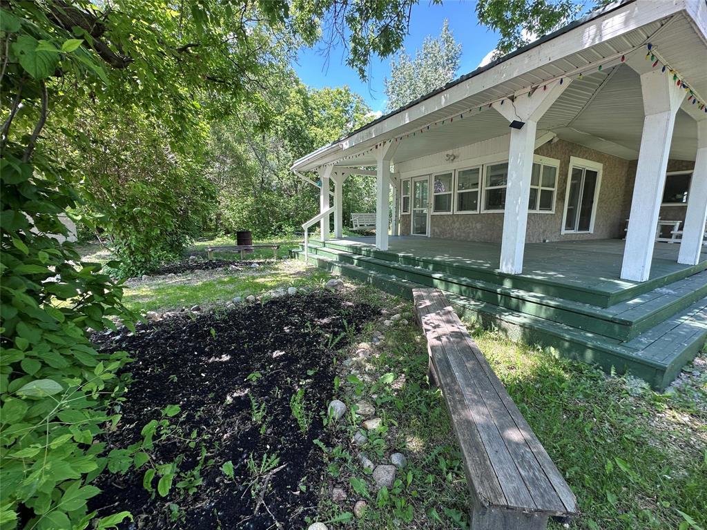 1712 Dawson Road, Lorette, Manitoba  R5K 0T5 - Photo 32 - 202621061