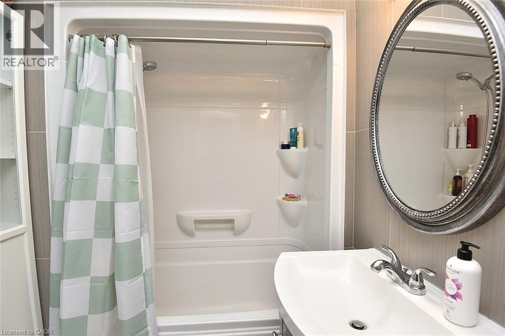 56 Barons Avenue N, Hamilton, Ontario  L8H 5A4 - Photo 21 - 40842212