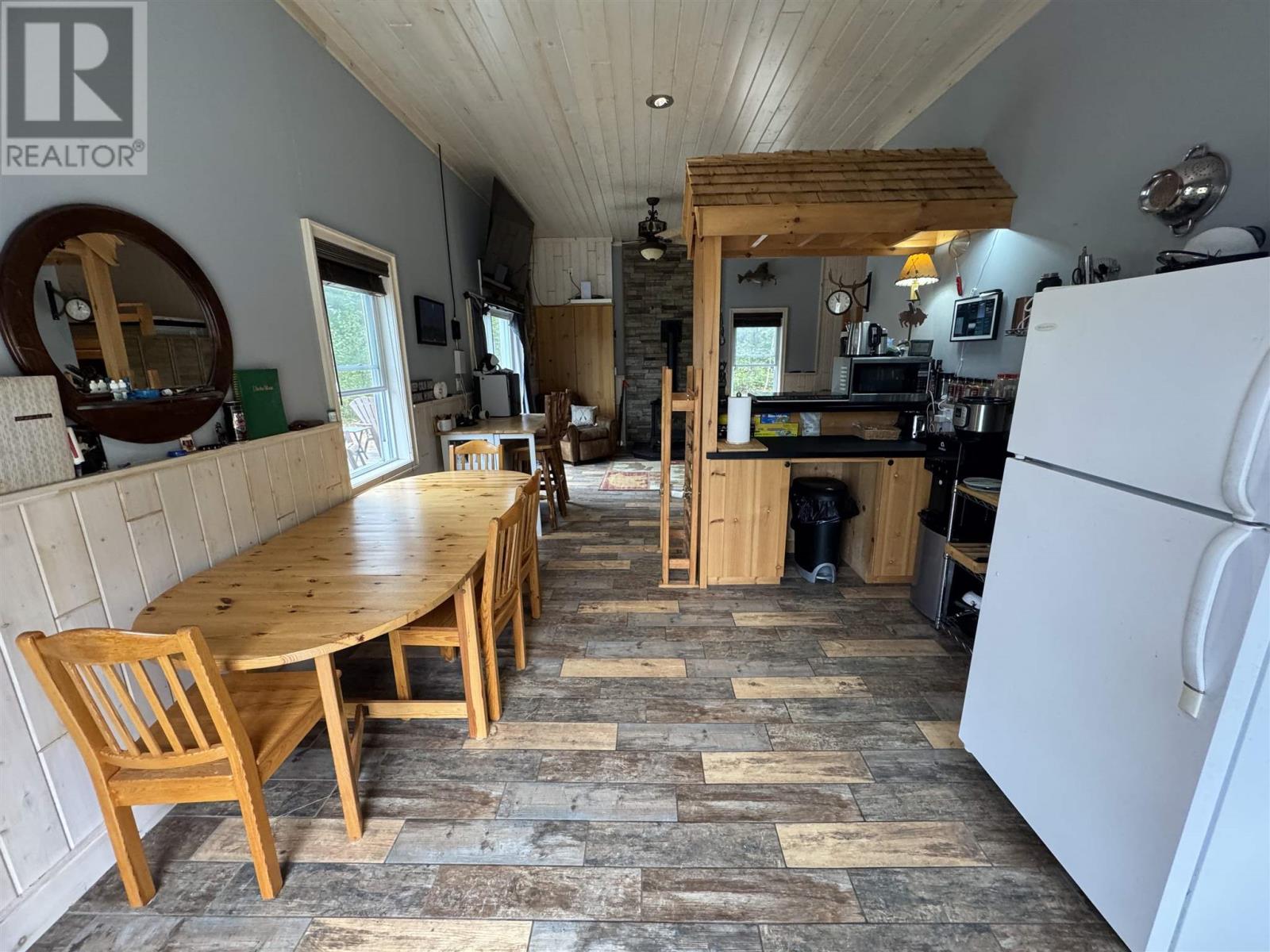 944 Dunlop Shores Rd, Elliot Lake, Ontario  P5A 2S9 - Photo 16 - SM262266