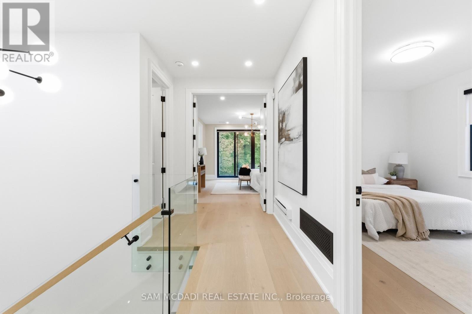 78 South Kingsway, Toronto, Ontario  M6S 3T3 - Photo 15 - W13581174