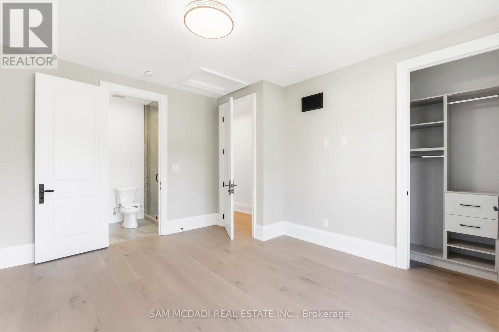 78 South Kingsway, Toronto, Ontario  M6S 3T3 - Photo 31 - W13581174