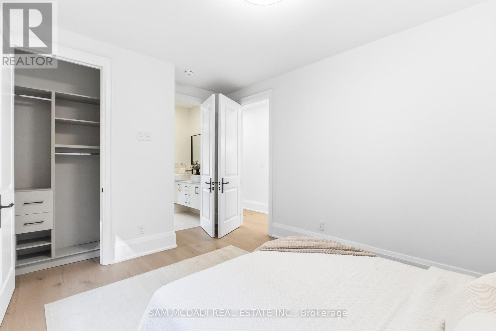 78 South Kingsway, Toronto, Ontario  M6S 3T3 - Photo 25 - W13581174