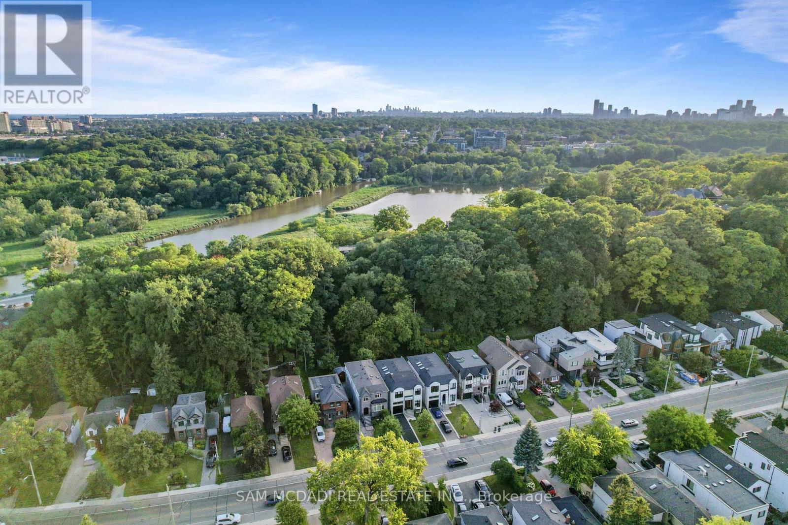 78 South Kingsway, Toronto, Ontario  M6S 3T3 - Photo 48 - W13581174