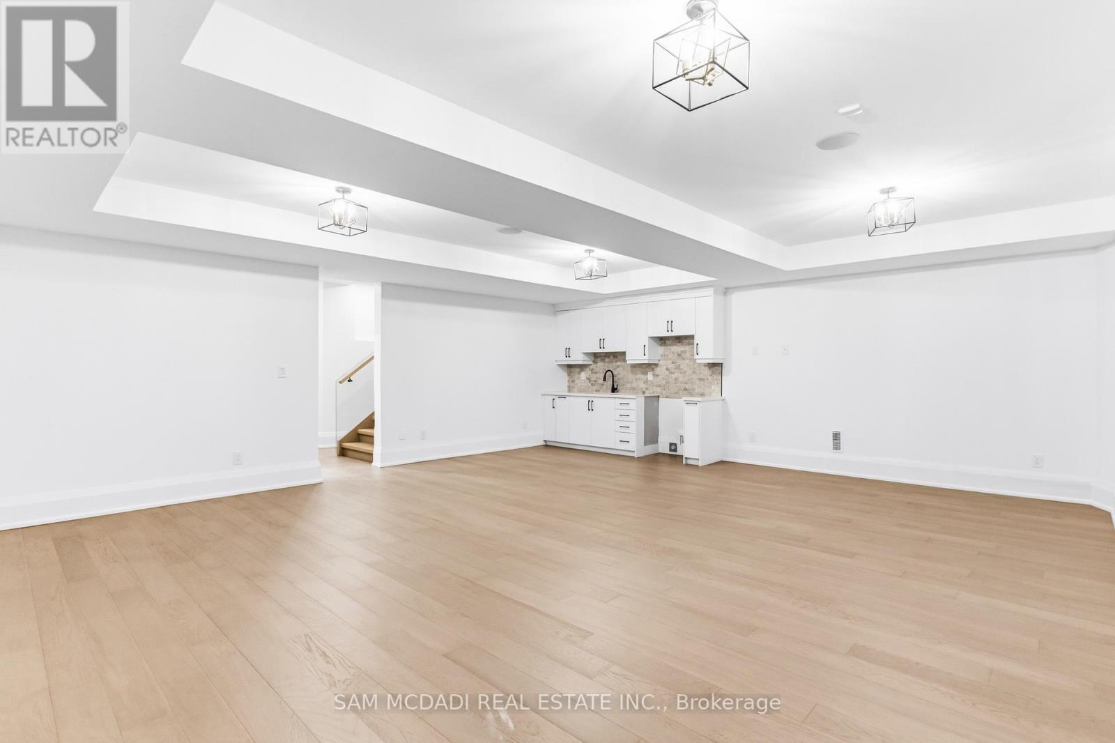 78 South Kingsway, Toronto, Ontario  M6S 3T3 - Photo 33 - W13581174
