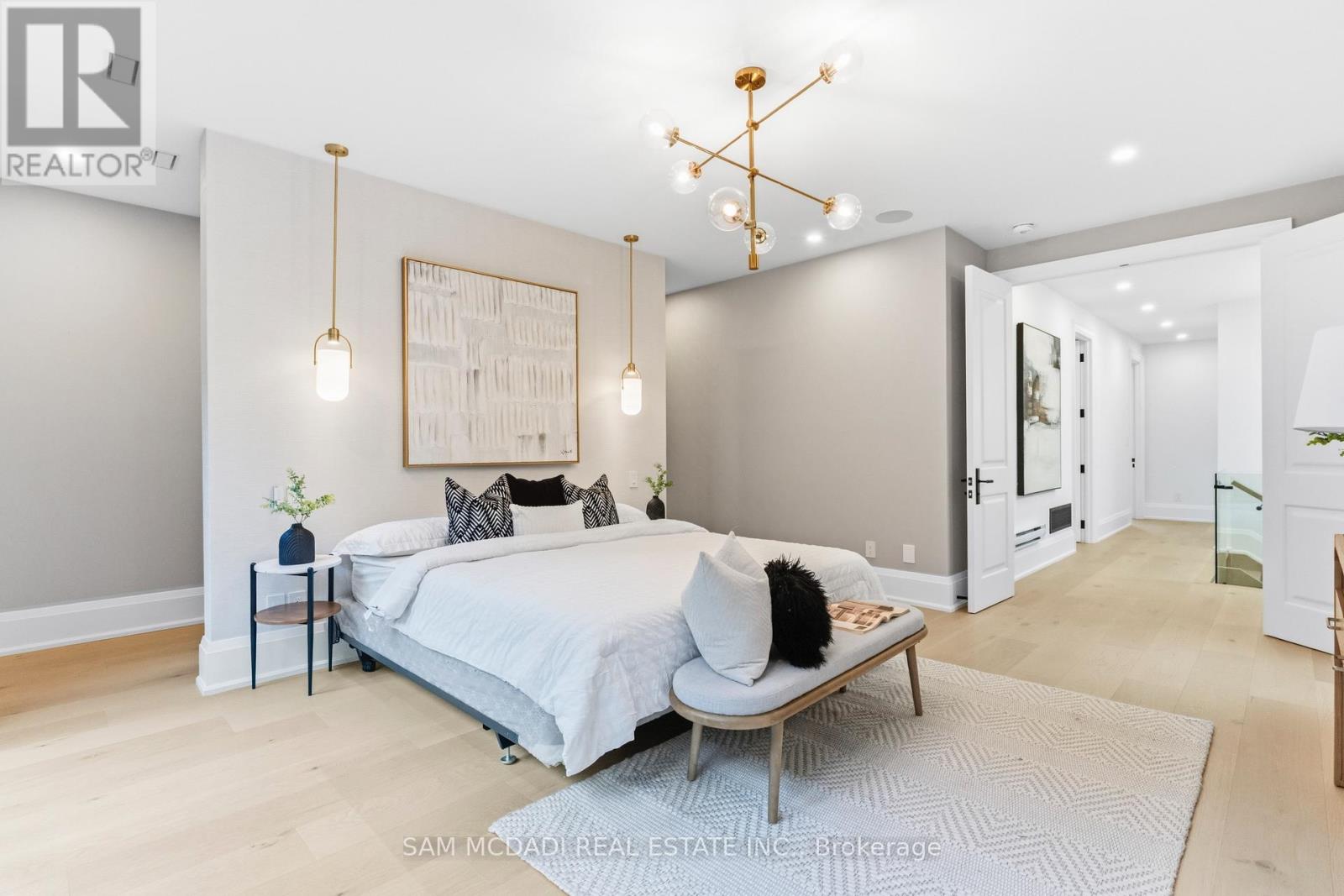 78 South Kingsway, Toronto, Ontario  M6S 3T3 - Photo 17 - W13581174