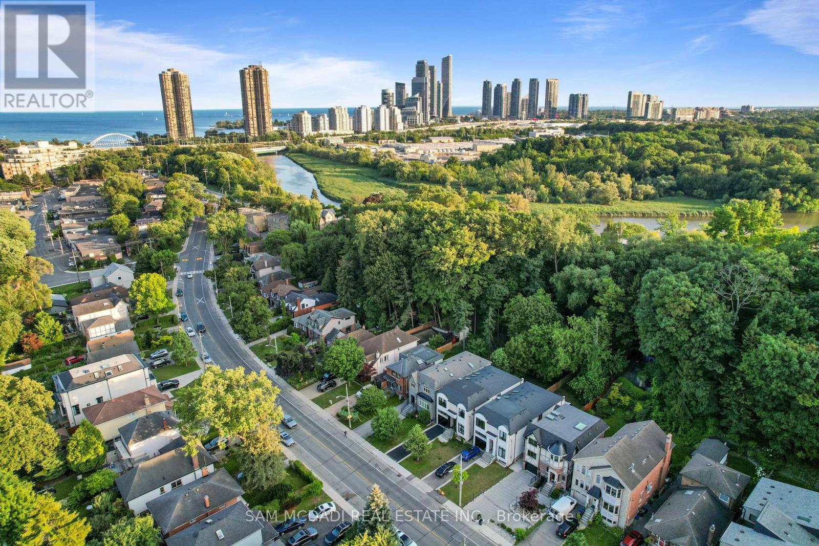 78 South Kingsway, Toronto, Ontario  M6S 3T3 - Photo 45 - W13581174