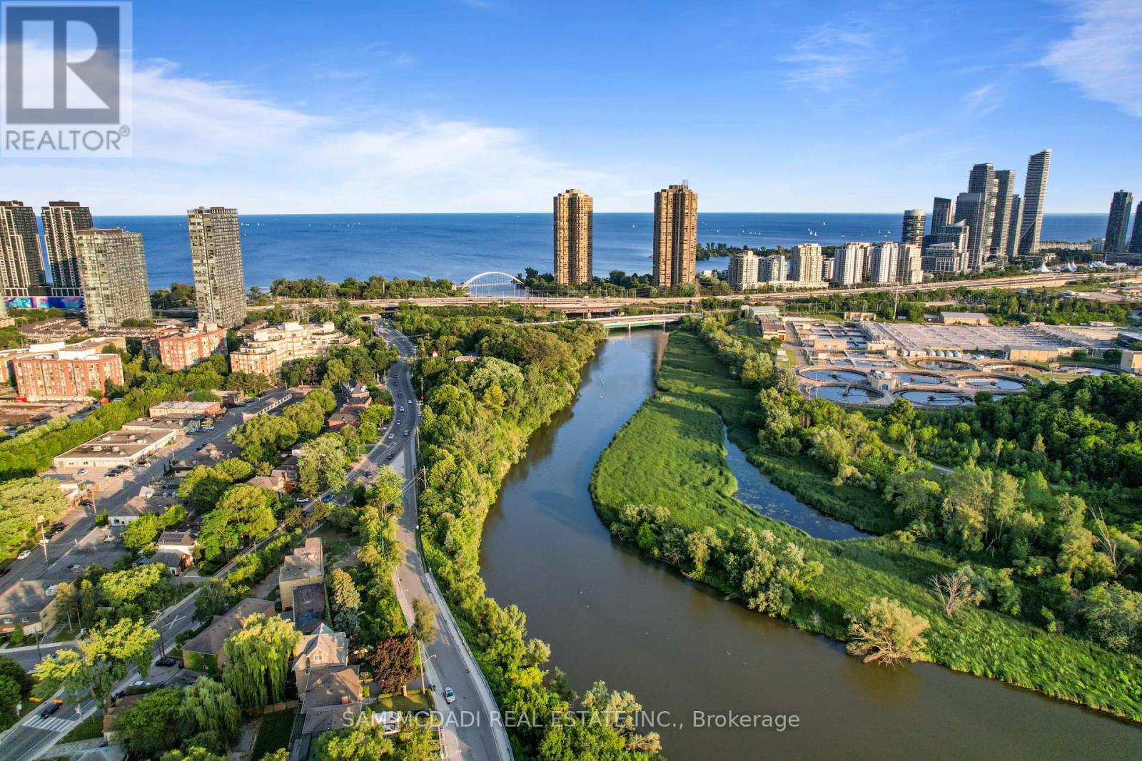 78 South Kingsway, Toronto, Ontario  M6S 3T3 - Photo 46 - W13581174