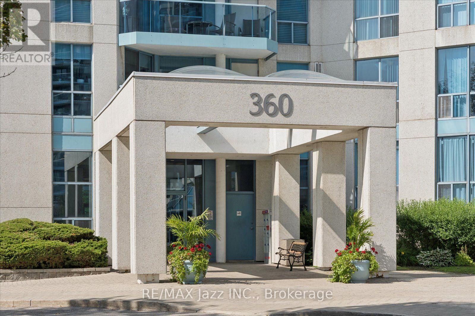 1003 - 360 Watson Street W, Whitby, Ontario  L1H 6P1 - Photo 2 - E13701020