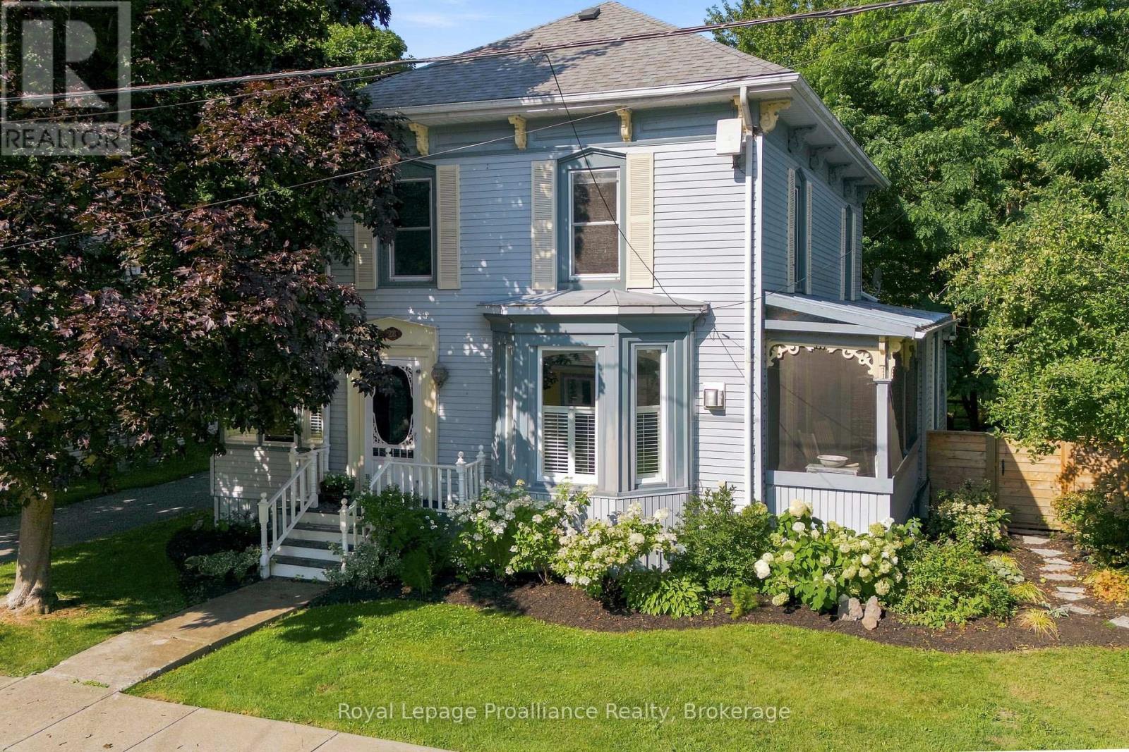 28 WEST STREET, Prince Edward County, Ontario