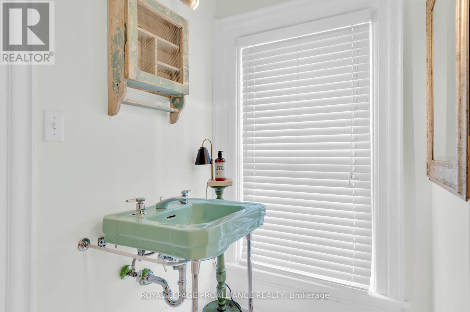 28 West Street, Prince Edward County, Ontario  K0K 3L0 - Photo 32 - X13700856