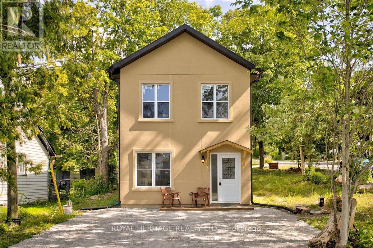 10 Fawn Street, Kawartha Lakes, Ontario  K0M 1L0 - Photo 1 - X13700922