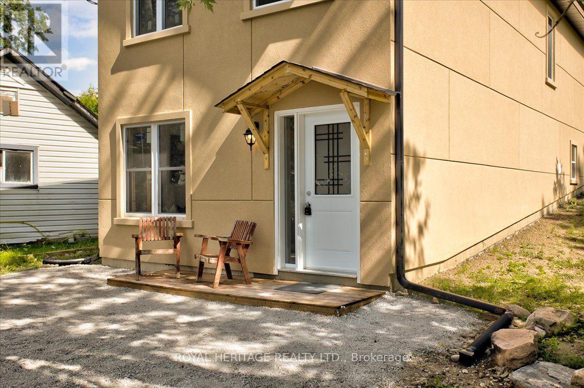 10 Fawn Street, Kawartha Lakes, Ontario  K0M 1L0 - Photo 2 - X13700922