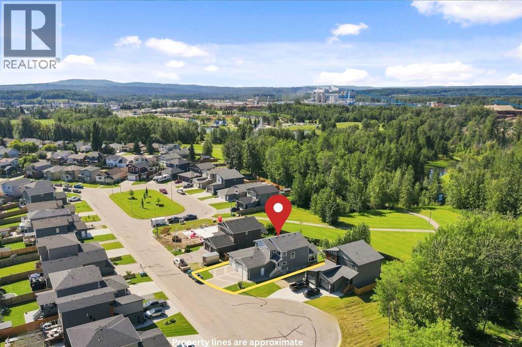 60 Pritchard Drive, Whitecourt, Alberta  T7S 0G3 - Photo 3 - A2292879