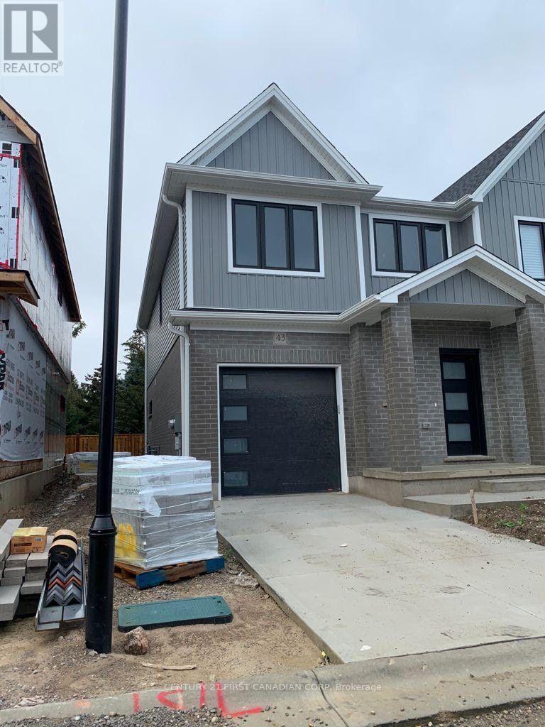 43 - 1 MILLER DRIVE, Lucan Biddulph, Ontario