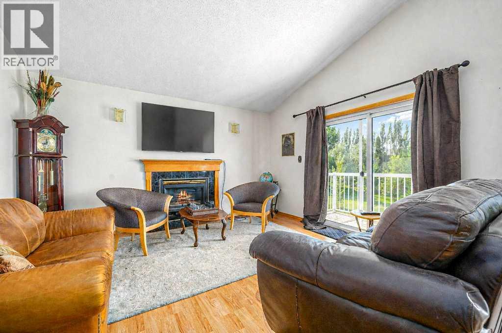 91 White Pelican View, Lake Newell Resort, Alberta  T1R 0X5 - Photo 2 - A2333793