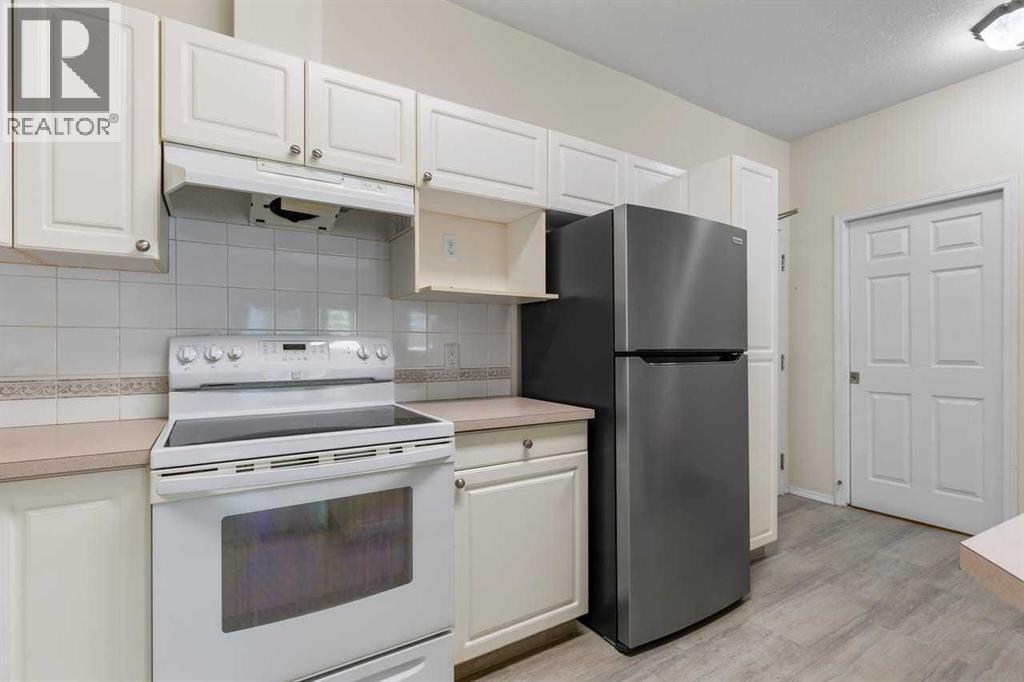 114, 2850 51 Street Sw, Calgary, Alberta T3E 6S7 - Photo 6 - A2338027