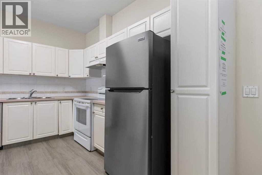 114, 2850 51 Street Sw, Calgary, Alberta T3E 6S7 - Photo 4 - A2338027