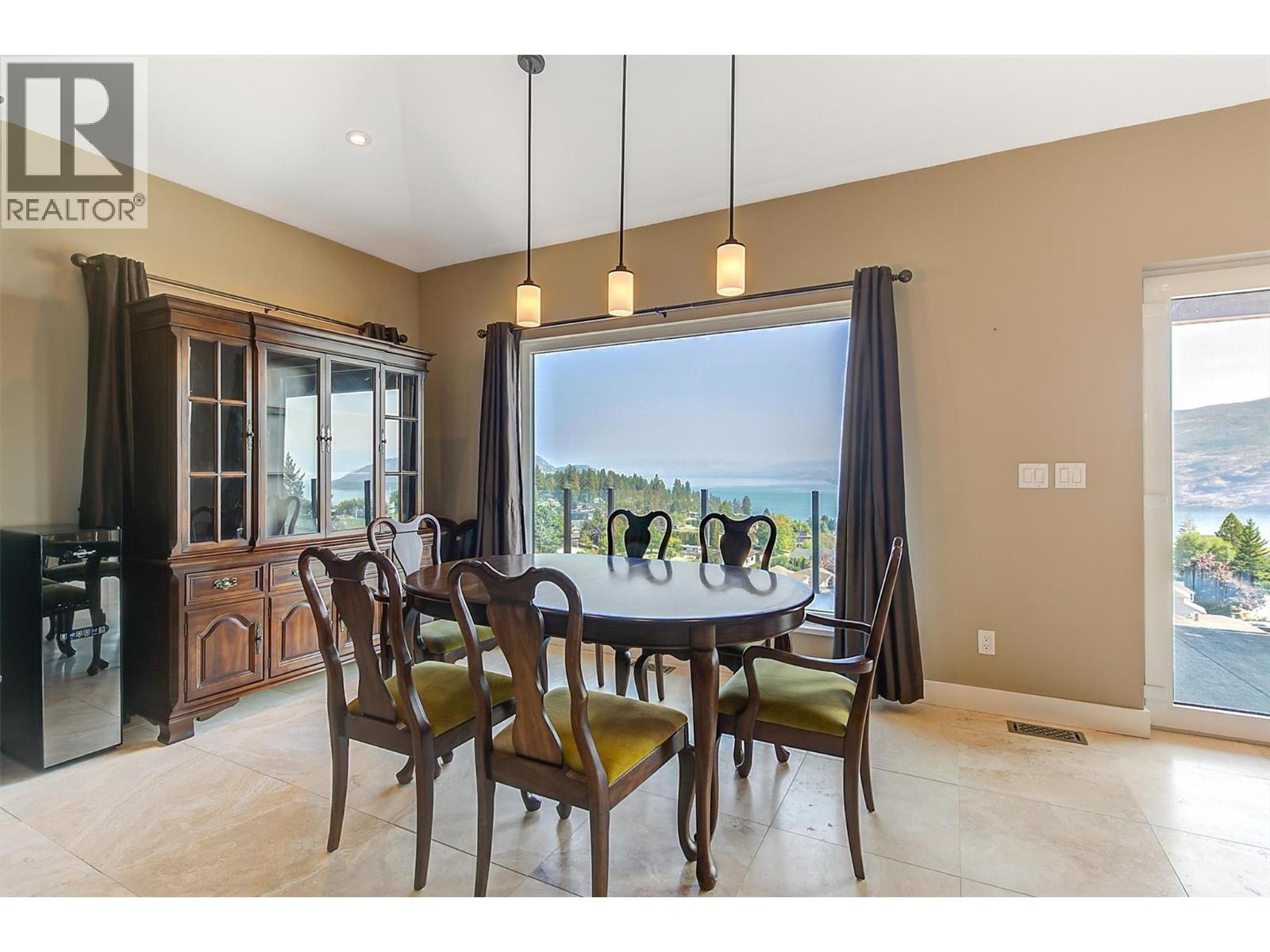 6172 Seymoure Avenue, Peachland, British Columbia  V0H 1X4 - Photo 9 - 10378765