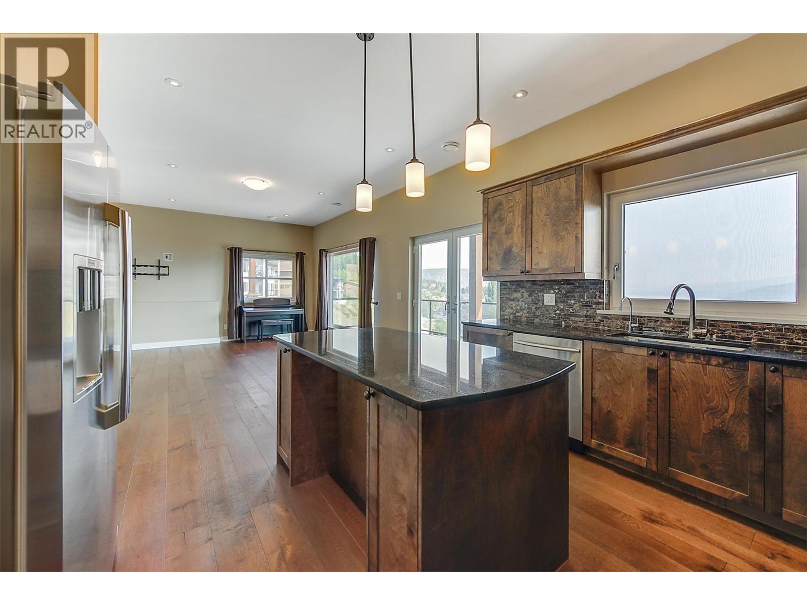 6172 Seymoure Avenue, Peachland, British Columbia  V0H 1X4 - Photo 48 - 10378765