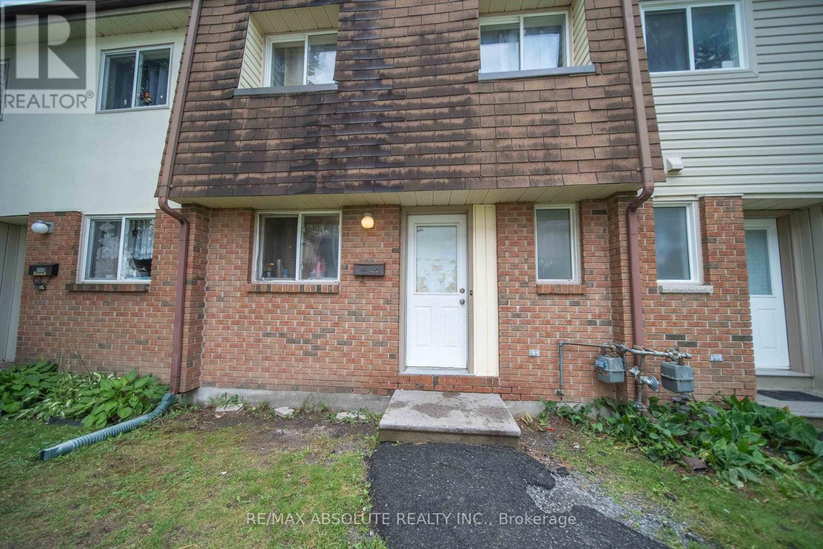 30 E SONNET CRESCENT, Ottawa, Ontario