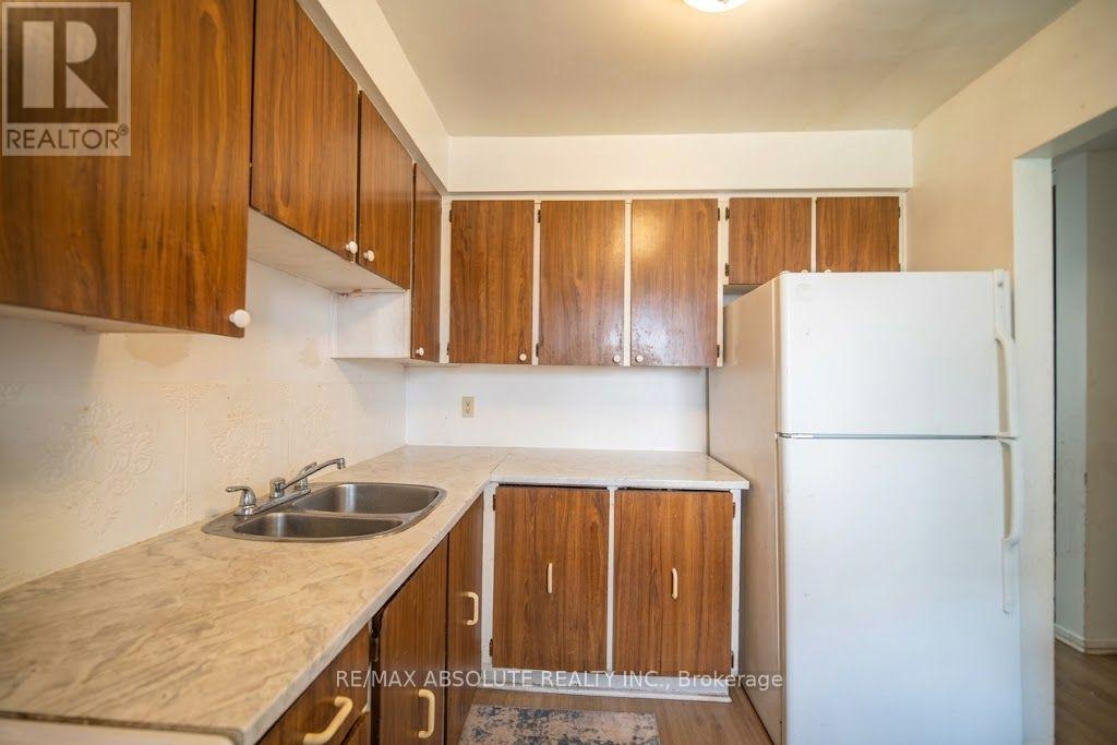 30 E Sonnet Crescent, Ottawa, Ontario K2H 8W8 - Photo 9 - X13700762