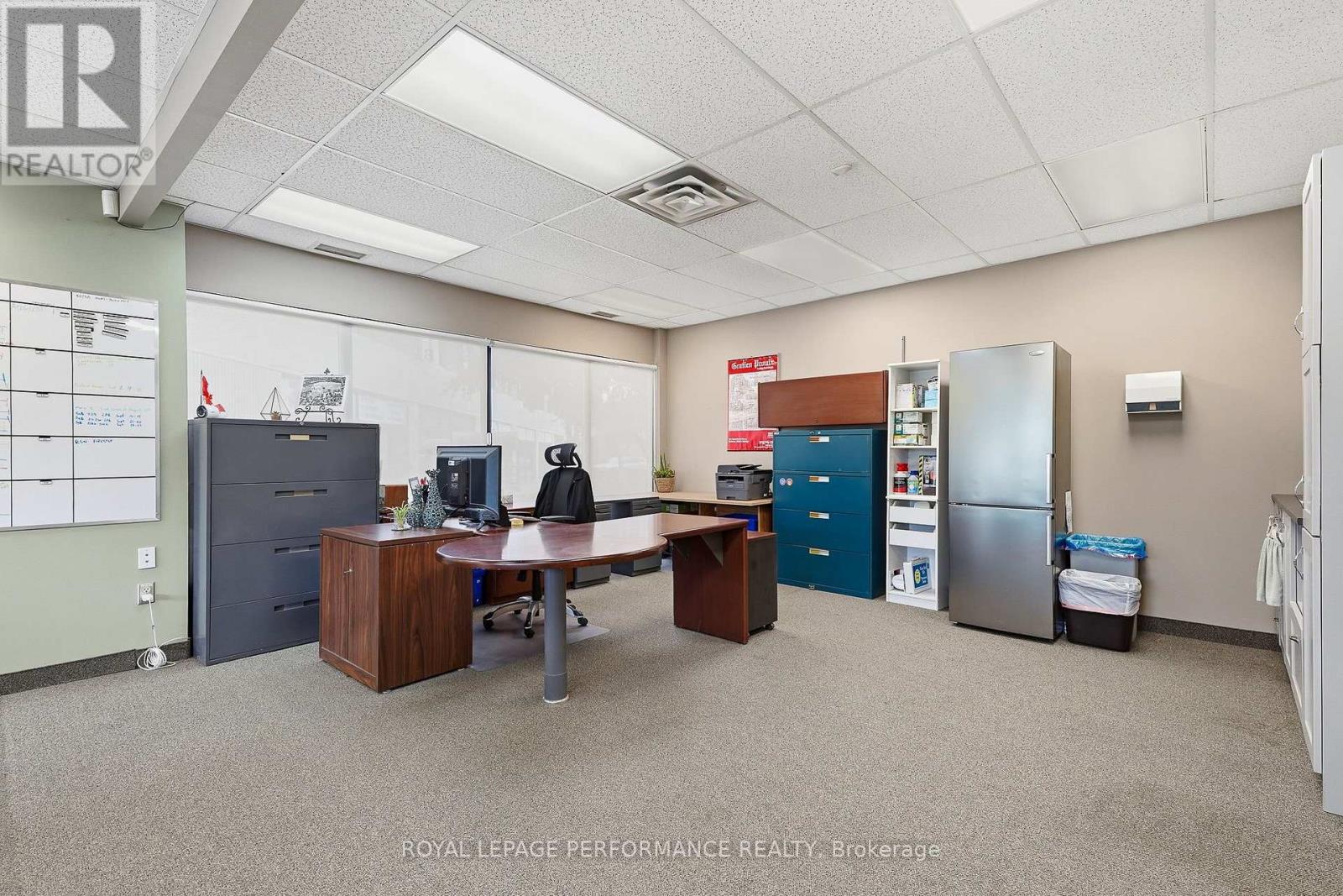 B1-B2 - 2212 Gladwin Crescent, Ottawa, Ontario K1B 5N1 - Photo 10 - X13700868