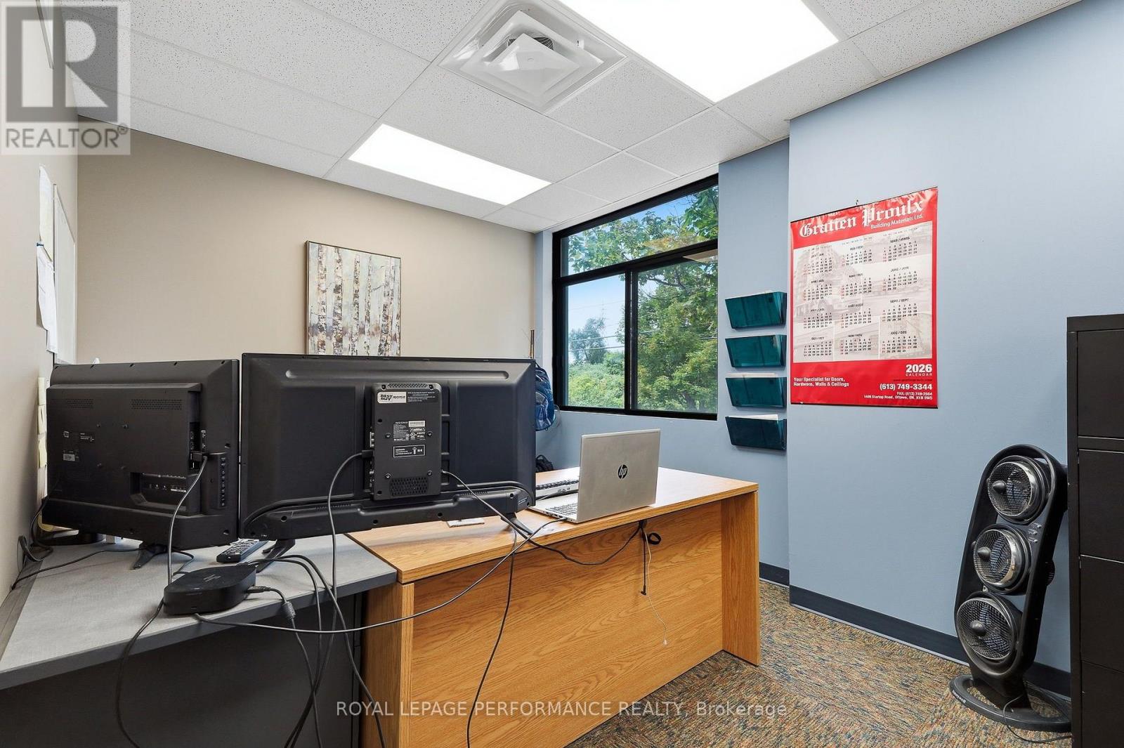 B1-B2 - 2212 Gladwin Crescent, Ottawa, Ontario K1B 5N1 - Photo 22 - X13700868