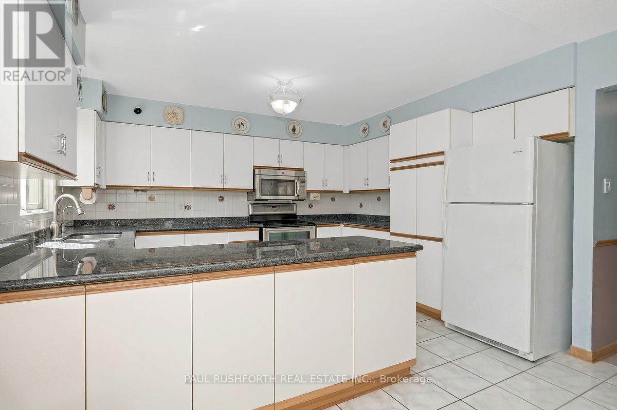 41 Morgans Grant Way, Ottawa, Ontario K2E 2E8 - Photo 10 - X13700952