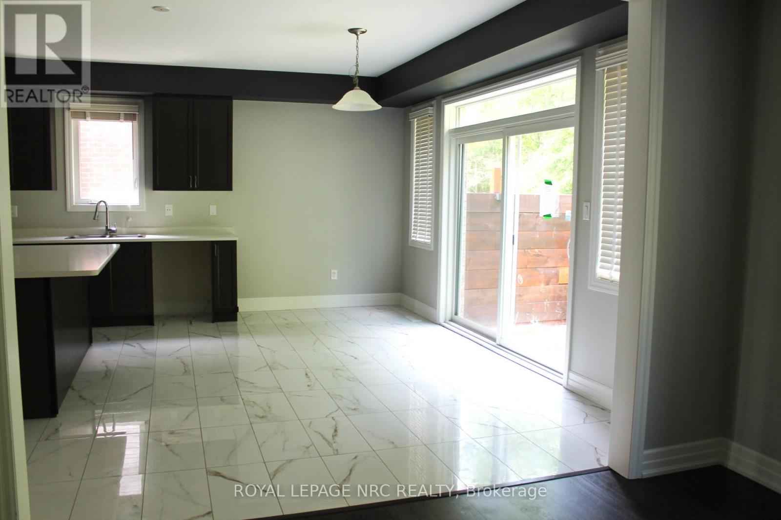 9397 Tallgrass Avenue, Niagara Falls, Ontario  L2G 0Y2 - Photo 10 - X13700932