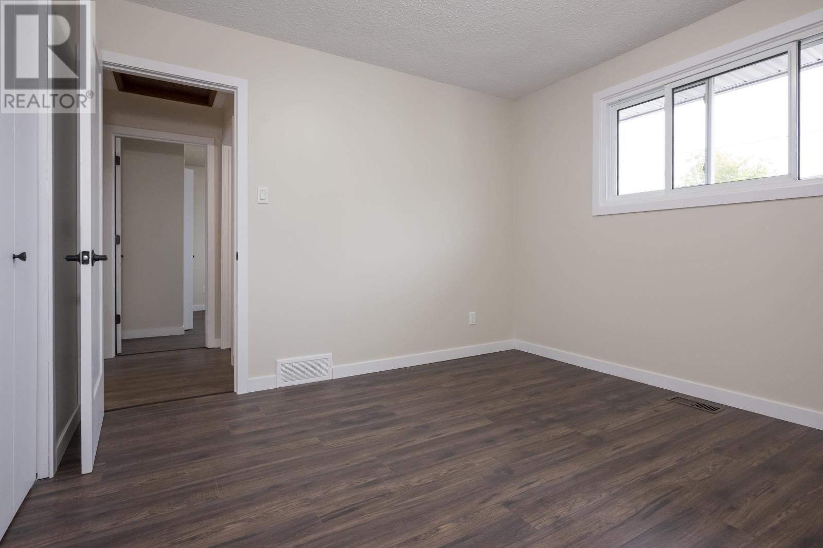 262 Sheridan Cres, Thunder Bay, Ontario  P7C 5M4 - Photo 7 - TB2602461