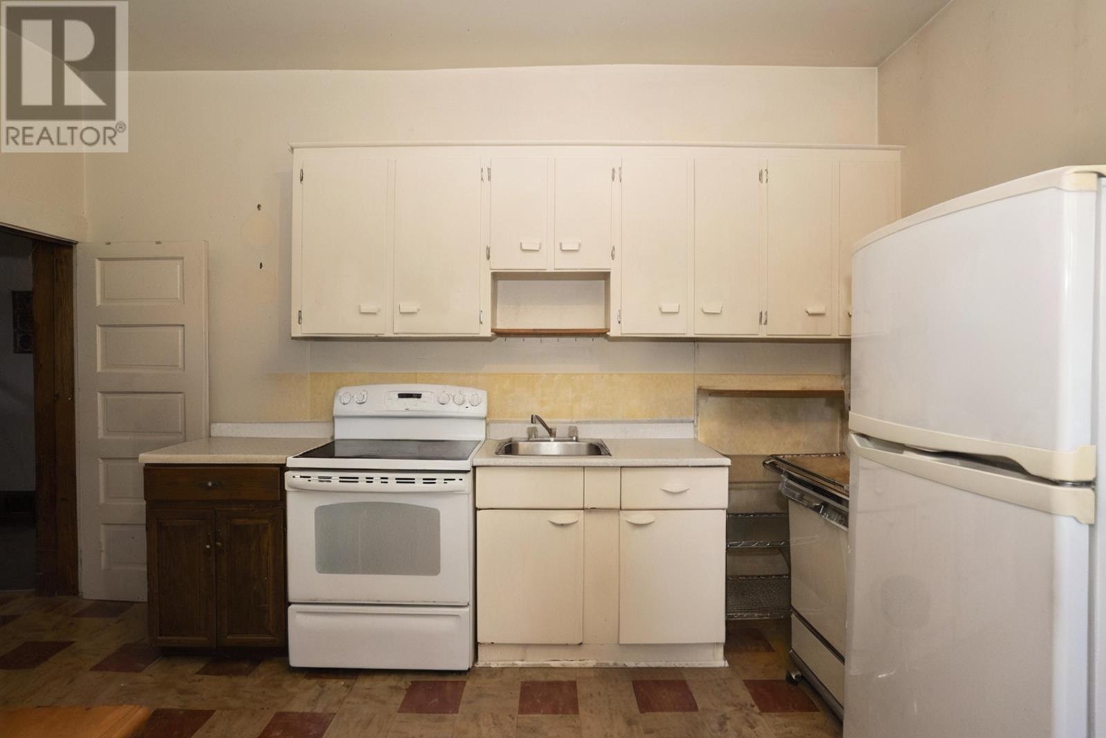 348 Ambrose St, Thunder Bay, Ontario  P7B 1L9 - Photo 13 - TB2602462
