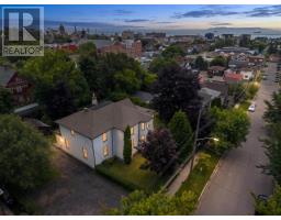 348 Ambrose ST, Thunder Bay, Ontario
