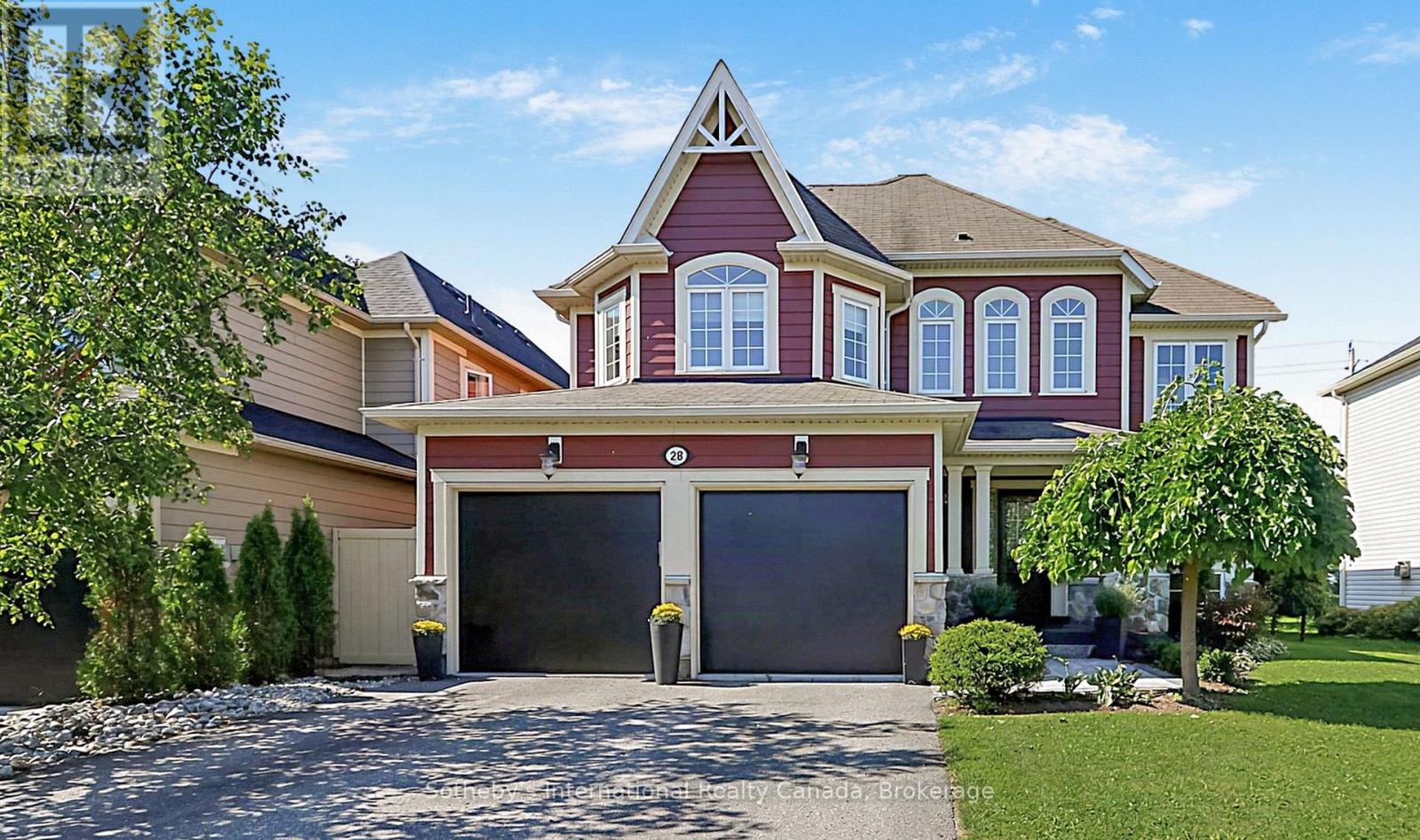 28 BARRINGTON TRAIL, Collingwood, Ontario