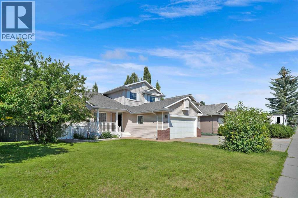 62 West Mitford Crescent, Cochrane, Alberta  T4C 1L2 - Photo 3 - A2338724