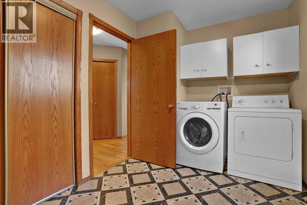 62 West Mitford Crescent, Cochrane, Alberta  T4C 1L2 - Photo 32 - A2338724