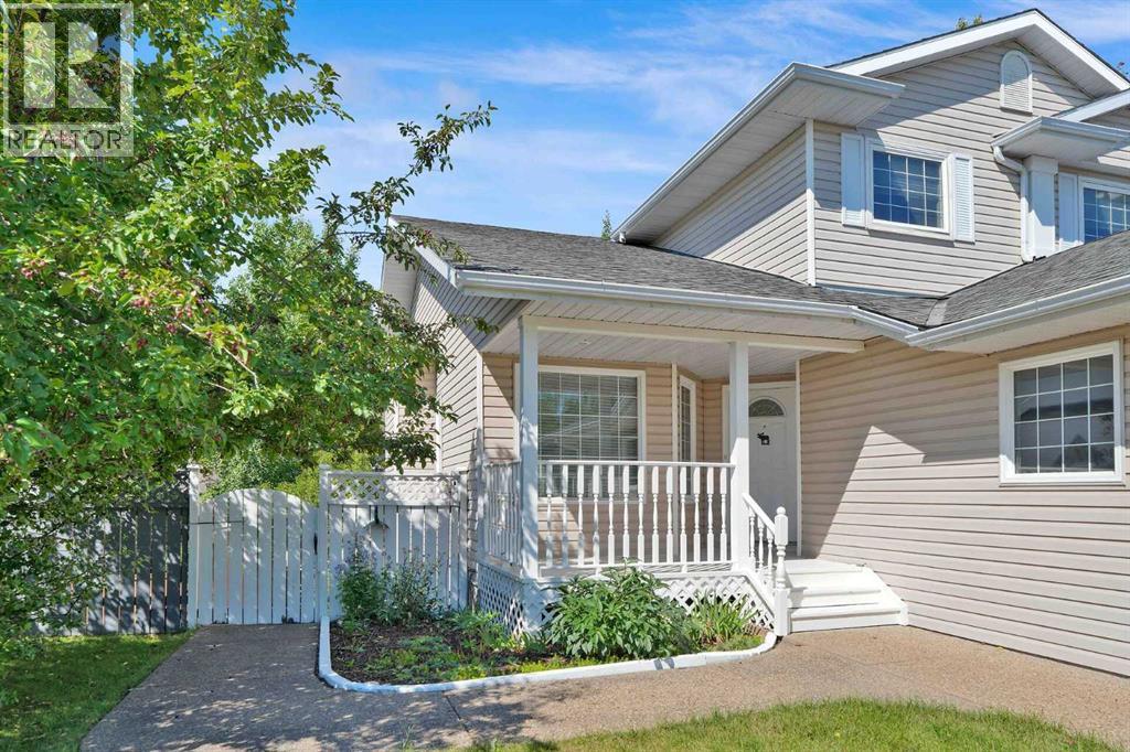 62 West Mitford Crescent, Cochrane, Alberta  T4C 1L2 - Photo 4 - A2338724