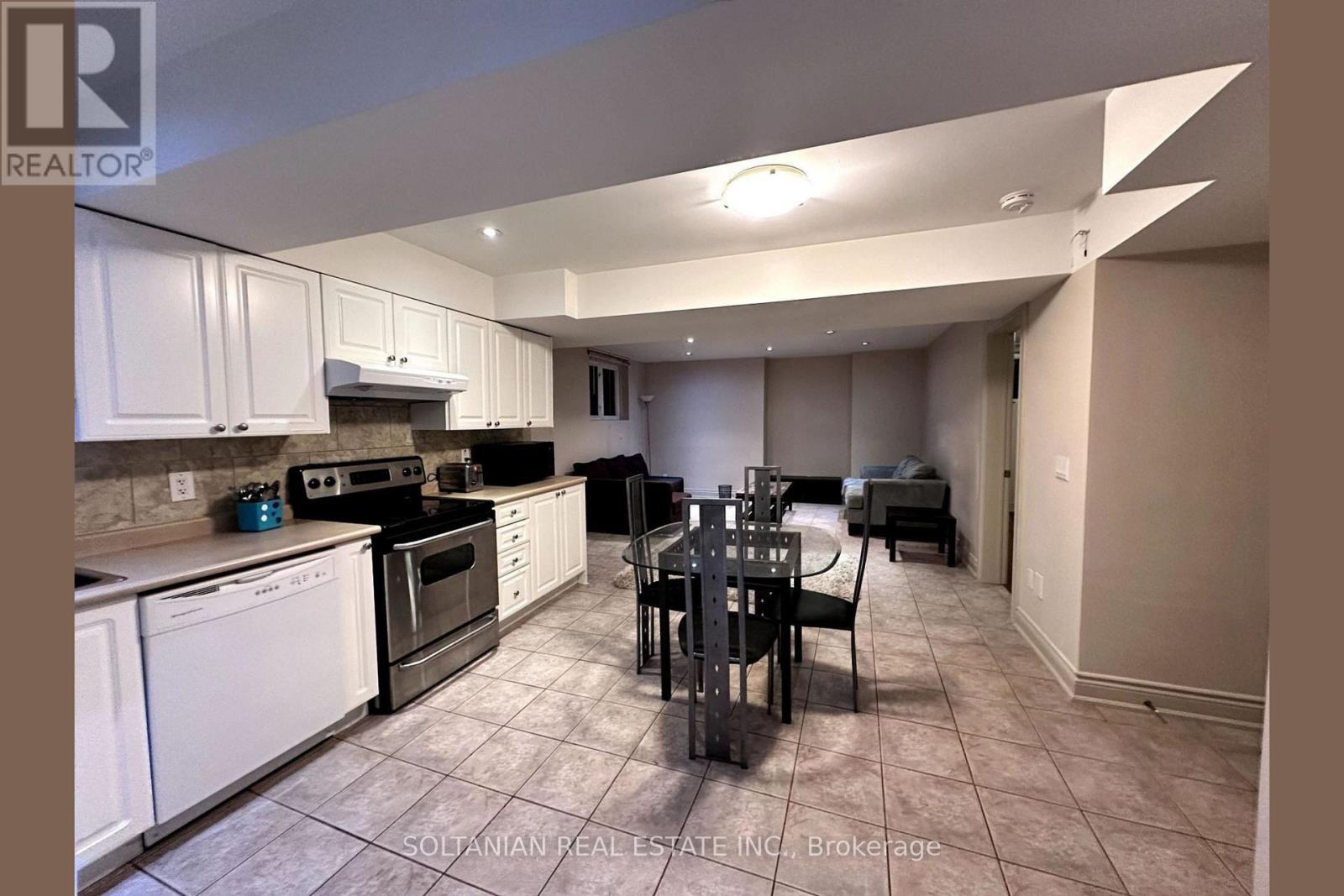 Bsmt - 164 Newton Drive, Toronto, Ontario  M2M 2N7 - Photo 6 - C13700804
