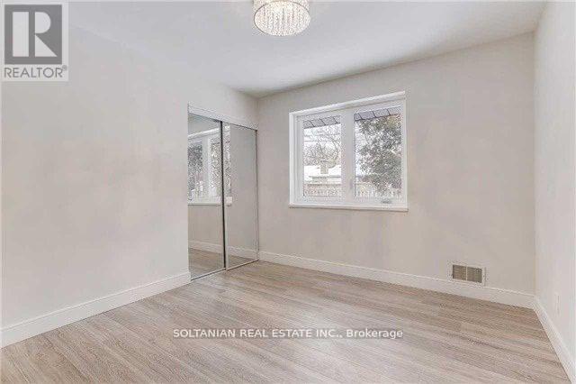 44 Tremont Crescent, Toronto, Ontario  M3B 2S2 - Photo 13 - C13700810