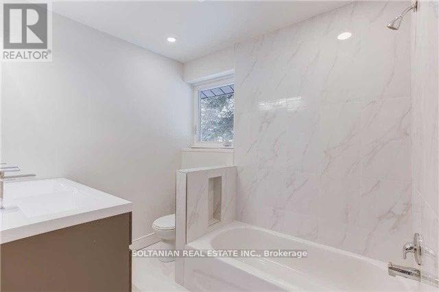 44 Tremont Crescent, Toronto, Ontario  M3B 2S2 - Photo 15 - C13700810